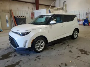 Kia Soul 2.0L 4 2025