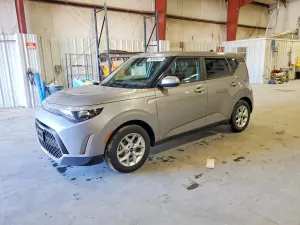 Kia Soul 2.0L 4 2025