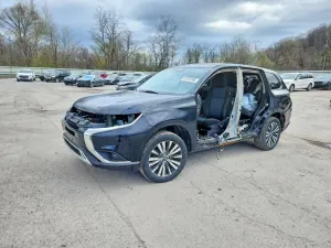 Mitsubishi Outlander 2.4L 4 2020