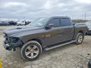 RAM 1500 5.7L 8 2015