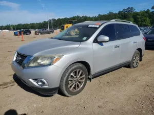 Nissan Pathfinder 3.5L 6 2015