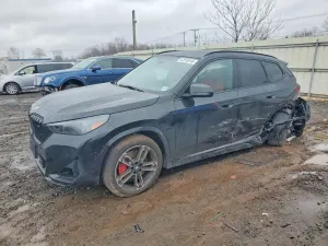 BMW X1 2.0L 4 2025