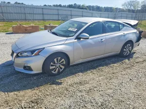 Nissan Altima 2.5L 4 2021