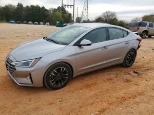 Hyundai Elantra 2.0L 4 2020