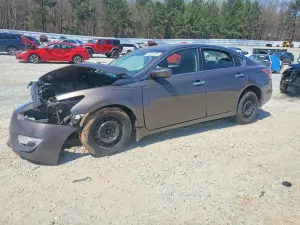 Nissan Altima 2.5L 4 2015