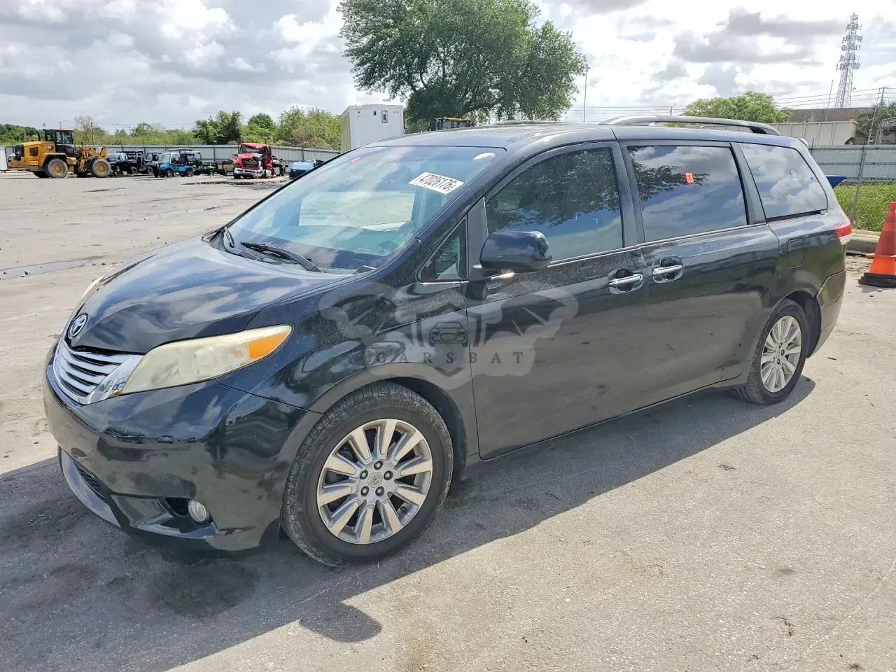 Toyota Sienna 3.5L 6 2011