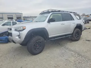 Toyota 4Runner 4.0L 6 2016