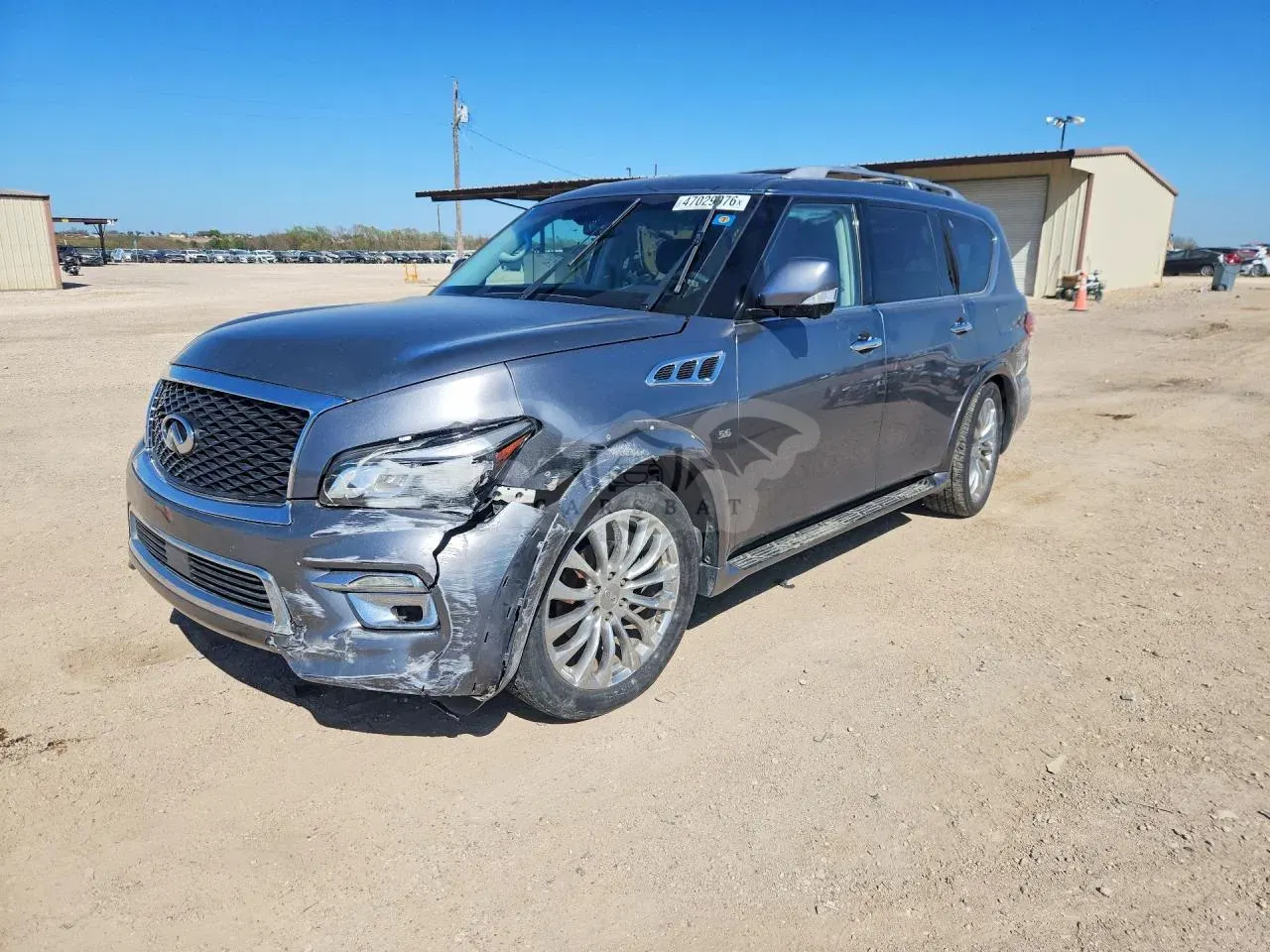 Infiniti QX80 5.6L 8 2015