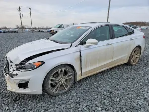 Ford Fusion 2.0L 4 2019