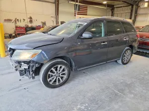 Nissan Pathfinder 3.5L 6 2013