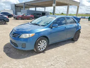 Toyota Corolla 1.8L 4 2013