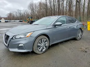 Nissan Altima 2.5L 4 2020