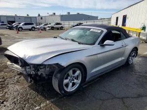 Ford Mustang 3.7L 6 2015