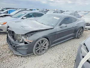Ford Mustang 5.0L 8 2020