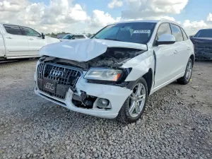 Audi Q5 3.0L 6 2015