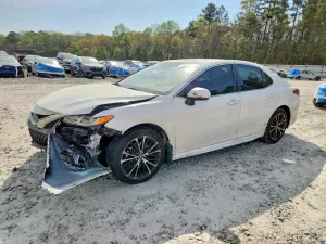 Toyota Camry 2.5L 4 2018