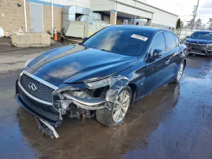 Infiniti Q50 3.7L 6 2014