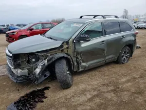 Toyota Highlander 3.5L 6 2016