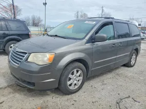 Chrysler Town & Country 4.0L 6 2010