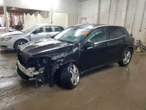 Mercedes-Benz GLA 2.0L 4 2015