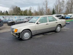 Mercedes-Benz 300 2.5L 5 1993