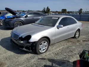 Mercedes-Benz E 3.2L 6 2003