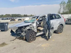Volvo XC90 2.0L 4 2020