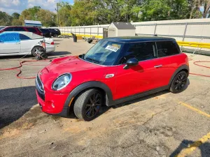 Mini Cooper 2.0L 4 2019