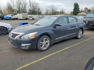 Nissan Altima 2.5L 4 2015