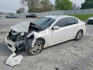 Infiniti Q40 3.7L 6 2015