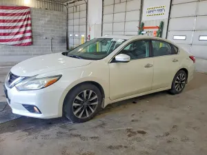 Nissan Altima 2.5L 4 2017