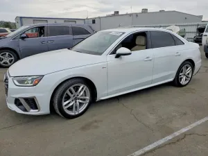 Audi A4 2.0L 4 2022