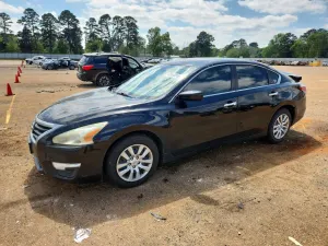Nissan Altima 2.5L 4 2015