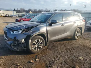 Toyota Highlander 3.5L 6 2020