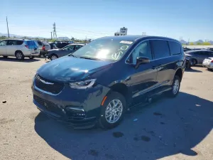 Chrysler Pacifica 3.6L 6 2025