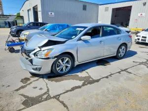 Nissan Altima 2.5L 4 2015