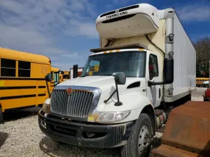 International MV Series 6.7L 6 2020