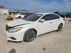 Nissan Altima 2.5L 4 2016