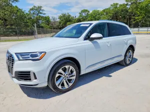 Audi Q7 3.0L 6 2021