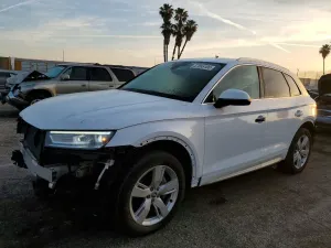 Audi Q5 2.0L 4 2019