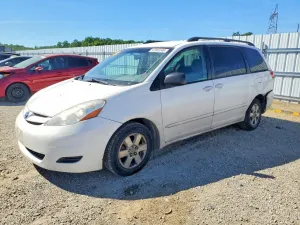 Toyota Sienna 3.5L 6 2007
