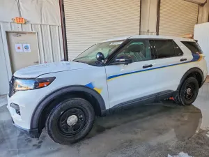 Ford Explorer 3.3L 6 2023