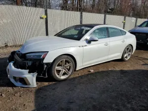 Audi A5 2.0L 4 2021