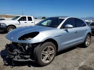 Porsche Macan 2.0L 4 2024