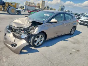 Hyundai Elantra 1.8L 4 2012