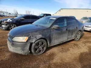 Volkswagen Jetta 2.0L 4 2013