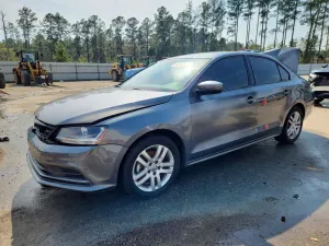 Volkswagen Jetta 1.4L 4 2018