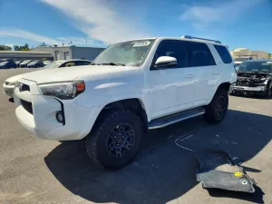 Toyota 4Runner 4.0L 6 2015