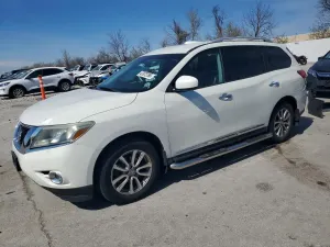 Nissan Pathfinder 3.5L 6 2015