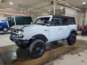 Ford Bronco 2.3L 4 2023